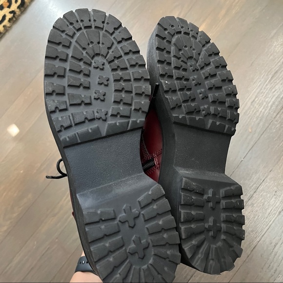 Madden girl Carra burdungy combat zip up boots size 6.5 - Picture 6 of 6